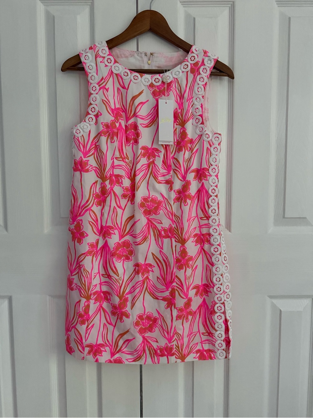 Lilly Pulitzer Pink and White Floral Shift Dress